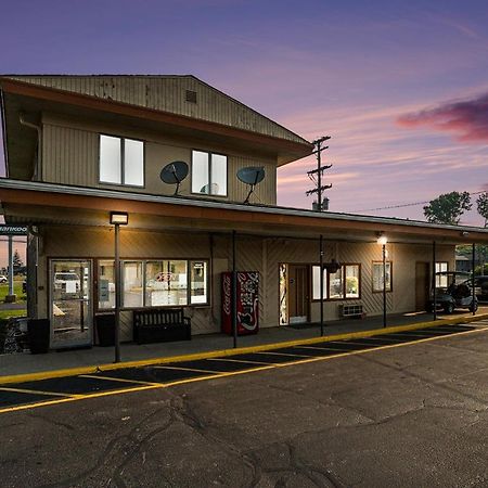 Great Lakes Inn & Suites South Haven Eksteriør billede